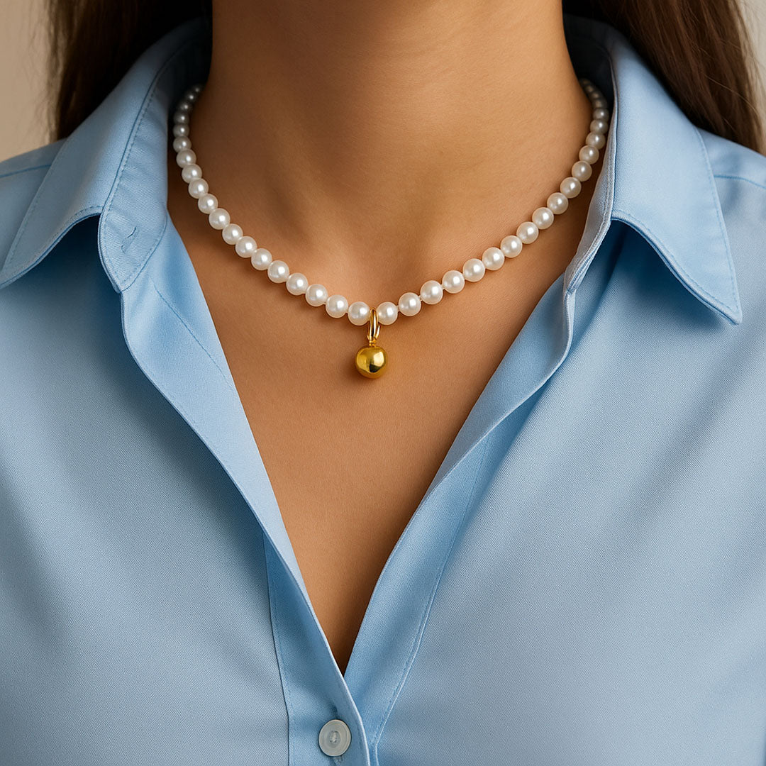 Pearl necklace