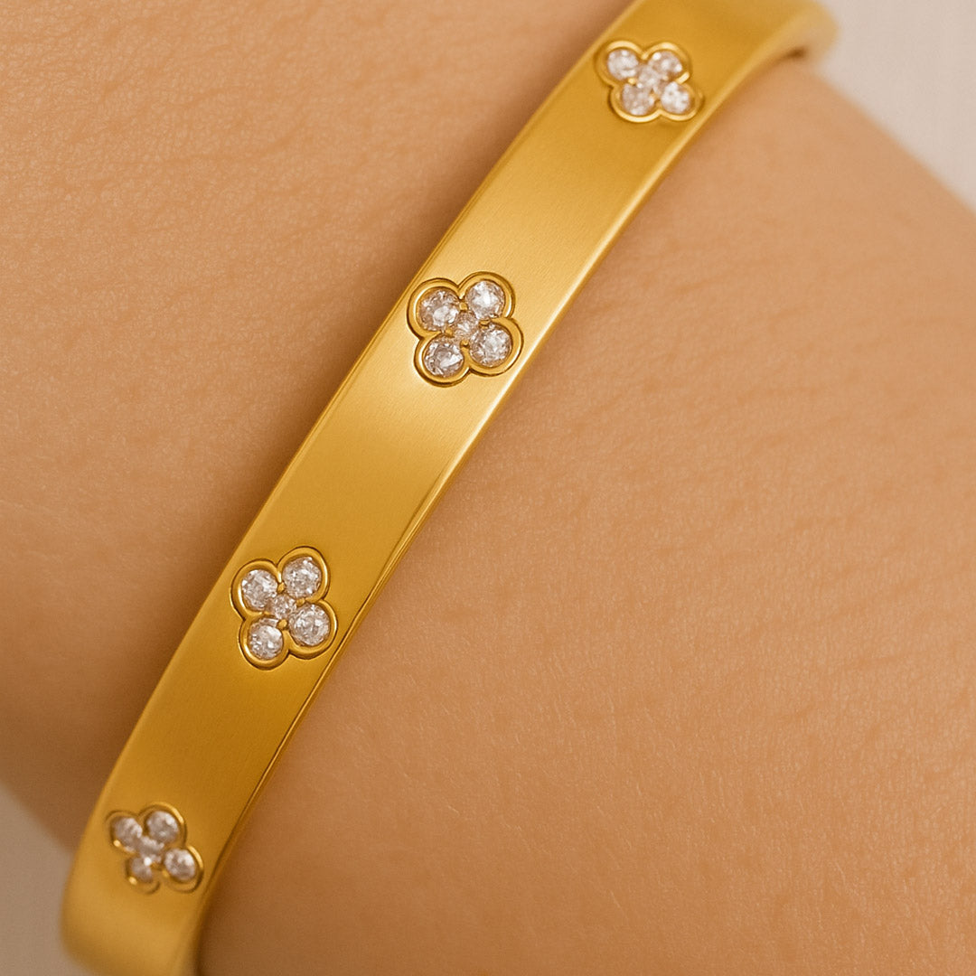 Radiance Clover Bangle